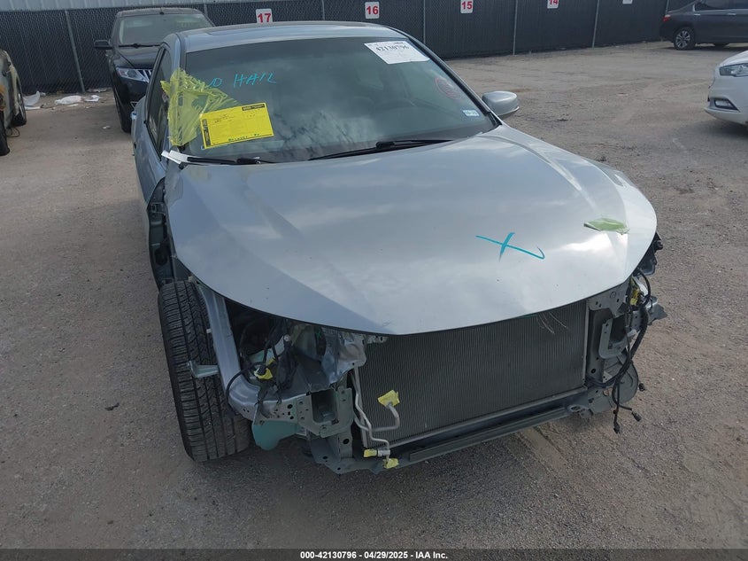 2017 HONDA ACCORD VIN: 1HGCR2F84HA298166