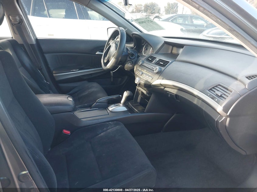 2008 HONDA ACCORD VIN: JHMCP26718C045062