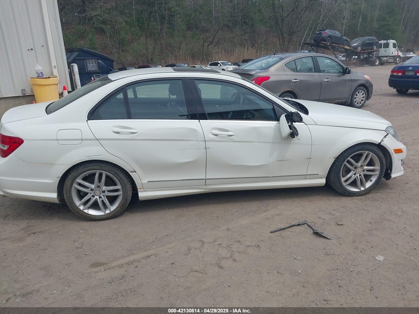 2012 MERCEDES-BENZ C 300 VIN: WDDGF8BB1CR197311