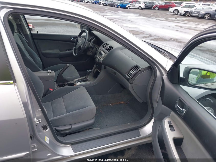 2006 HONDA ACCORD VIN: 1HGCM56726A096642
