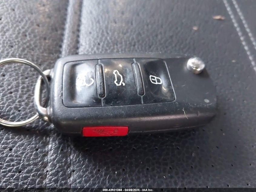 2017 VOLKSWAGEN PASSAT 1.8T SE - 1VWBT7A36HC025624