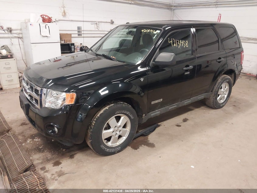 2008 FORD ESCAPE VIN: 1FMCU93108KA04863