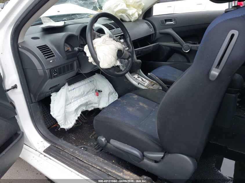 2007 SCION TC VIN: JTKDE177370191749