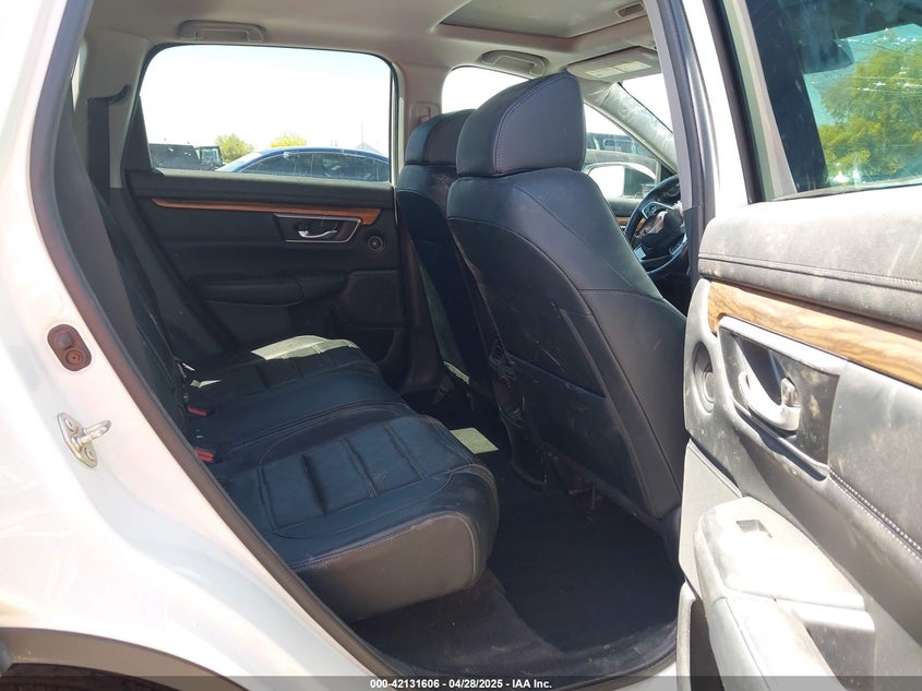 2017 HONDA CR-V VIN: 2HKRW2H87HH650924