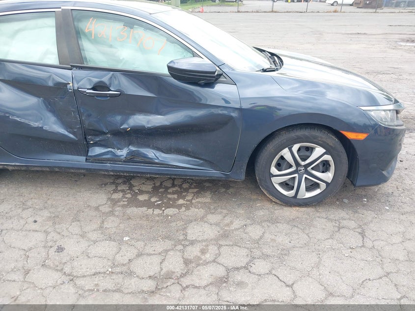 2018 HONDA CIVIC VIN: 19XFC2F53JE208950
