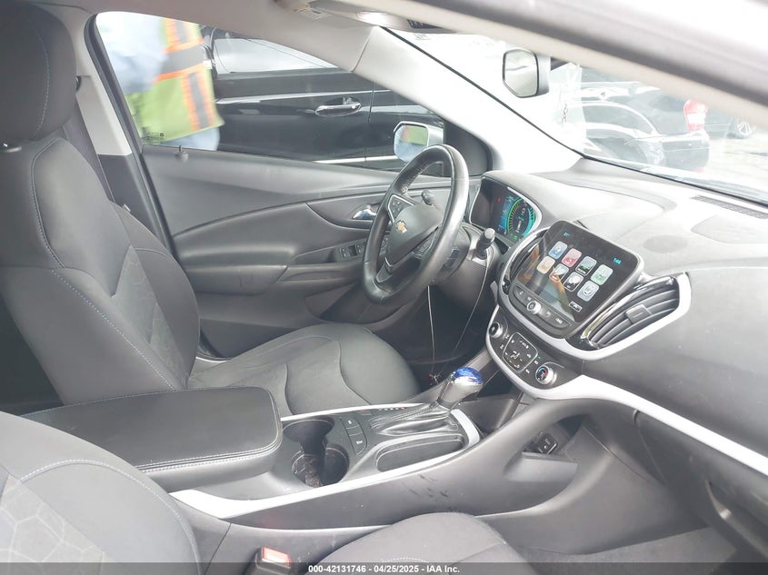 2017 CHEVROLET VOLT VIN: 1G1RC6S57HU168063