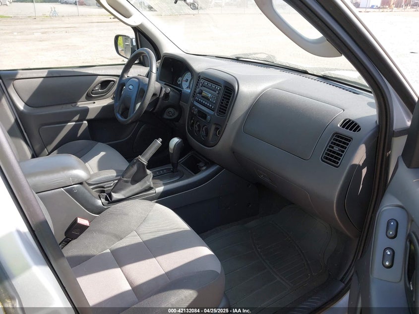 2006 FORD ESCAPE VIN: 1FMYU92Z46KD25072