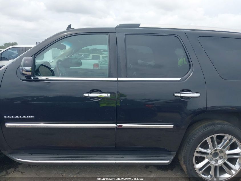 2013 Cadillac Escalade Luxury VIN: 1GYS4BEF8DR137303 Lot: 42132491