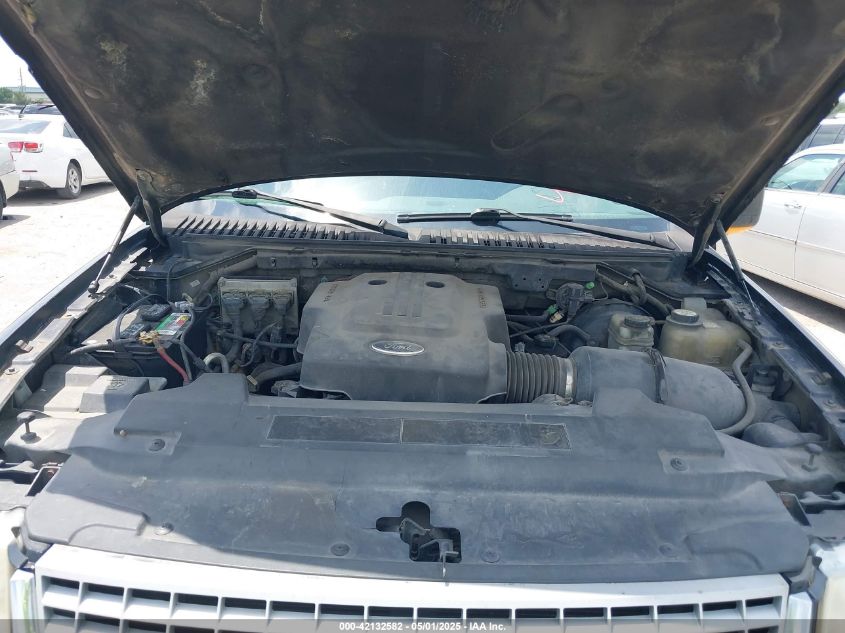 2004 Ford Expedition Xlt VIN: 1FMRU15W64LA52490 Lot: 42132582