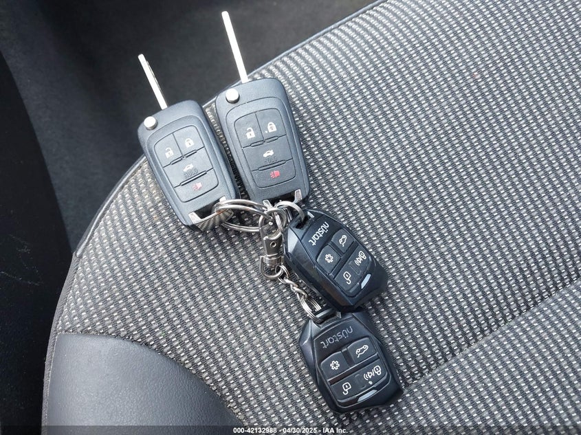 2015 CHEVROLET MALIBU 1LT - 1G11C5SL2FF264657