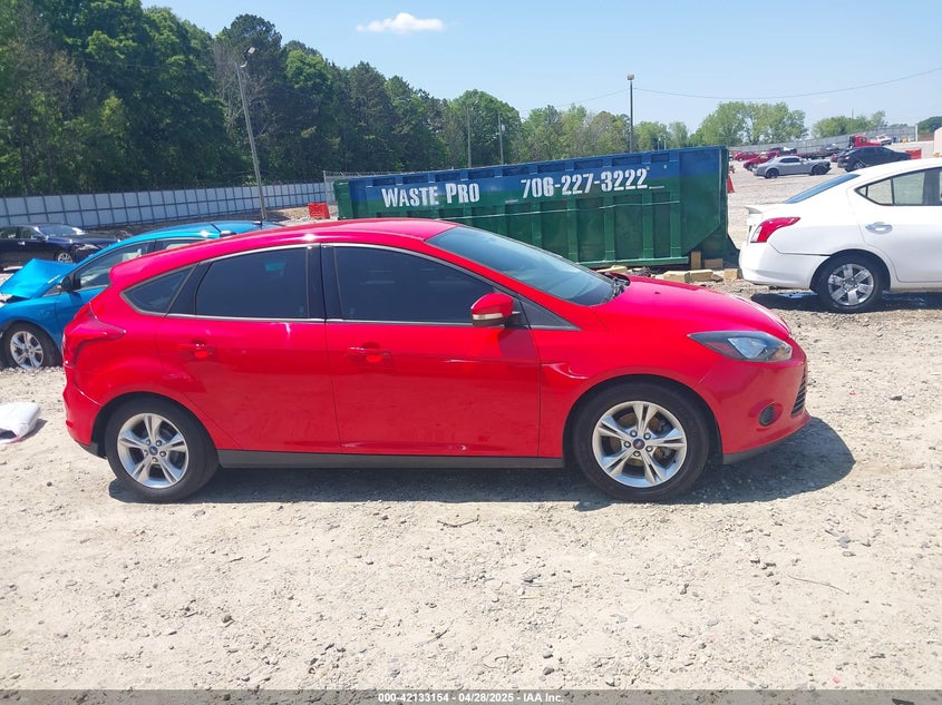 2014 FORD FOCUS SE - 1FADP3K28EL126602