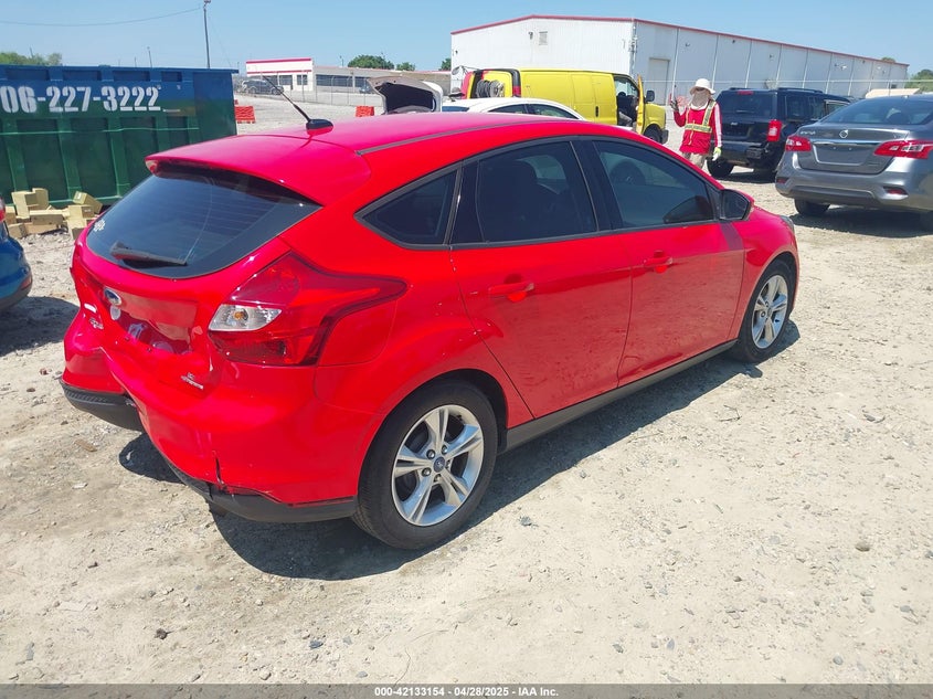 2014 FORD FOCUS SE - 1FADP3K28EL126602