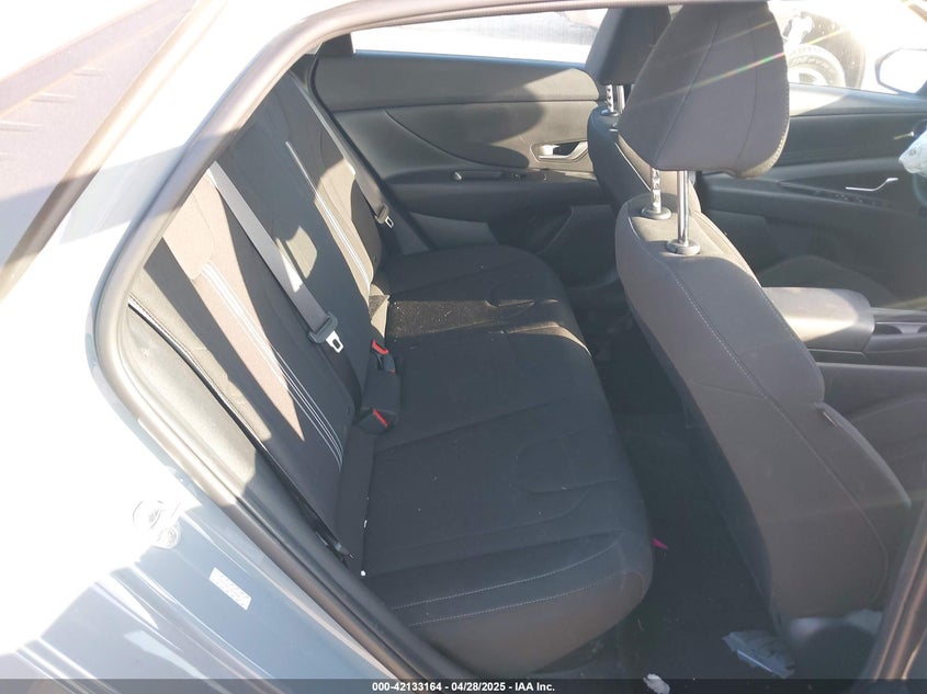 2023 HYUNDAI ELANTRA HYBRID BLUE - KMHLM4AJ2PU040417