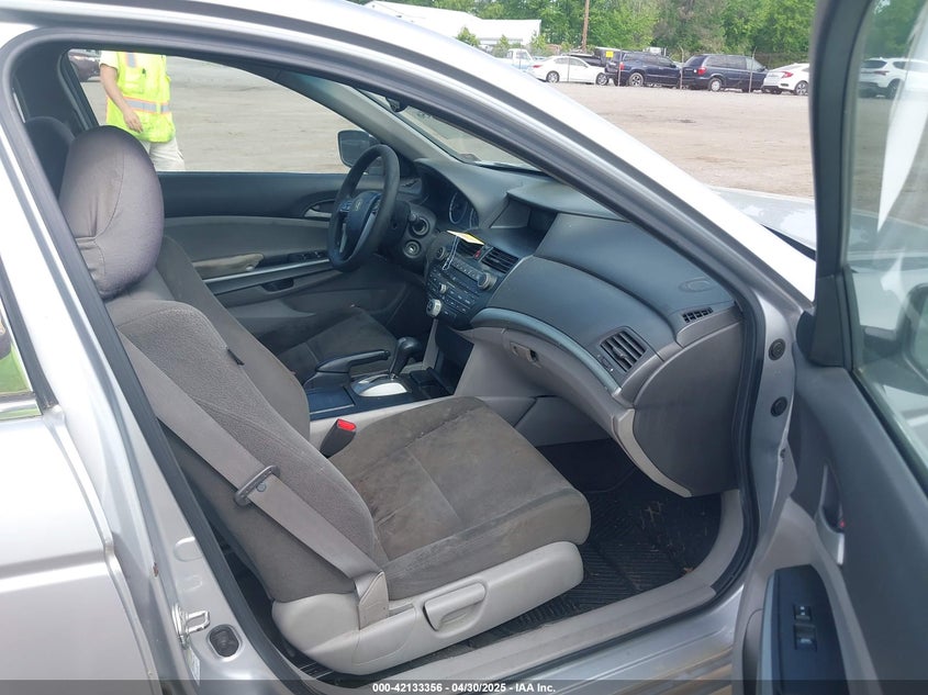 2010 HONDA ACCORD VIN: 1HGCP2F72AA026069