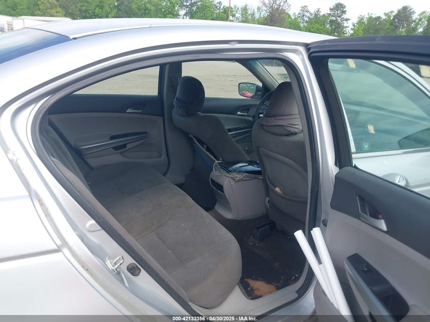 2010 HONDA ACCORD VIN: 1HGCP2F72AA026069