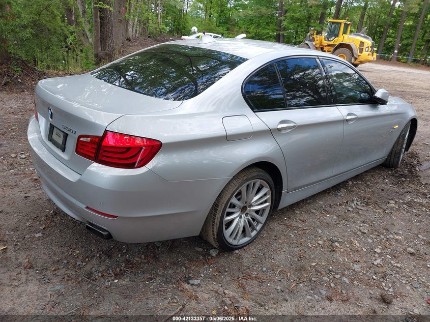 2011 BMW 550I VIN: WBAFU9C53BC783386