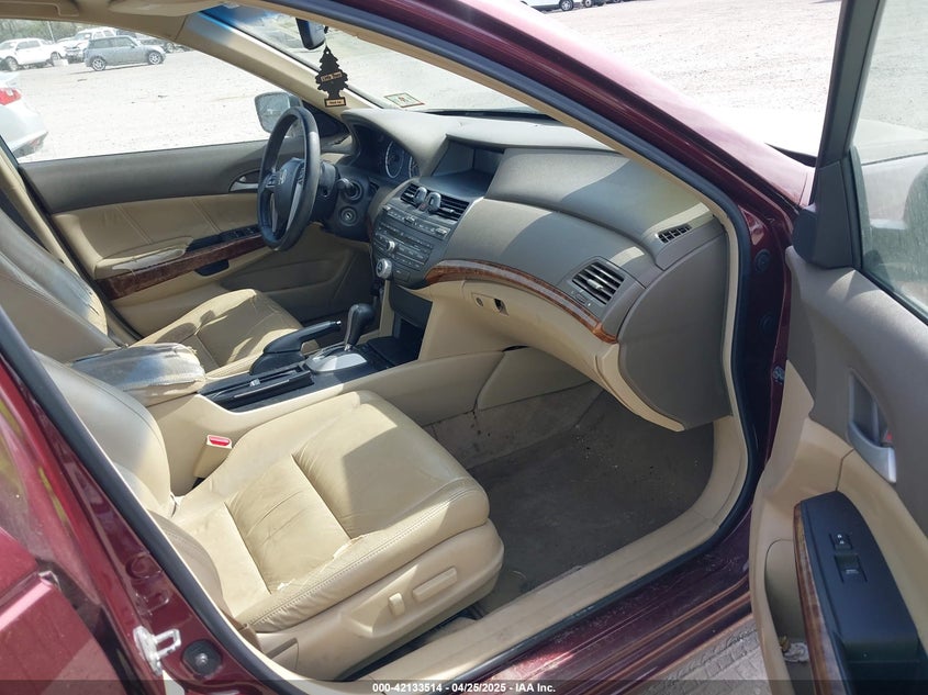 2008 HONDA ACCORD VIN: 1HGCP36878A039571
