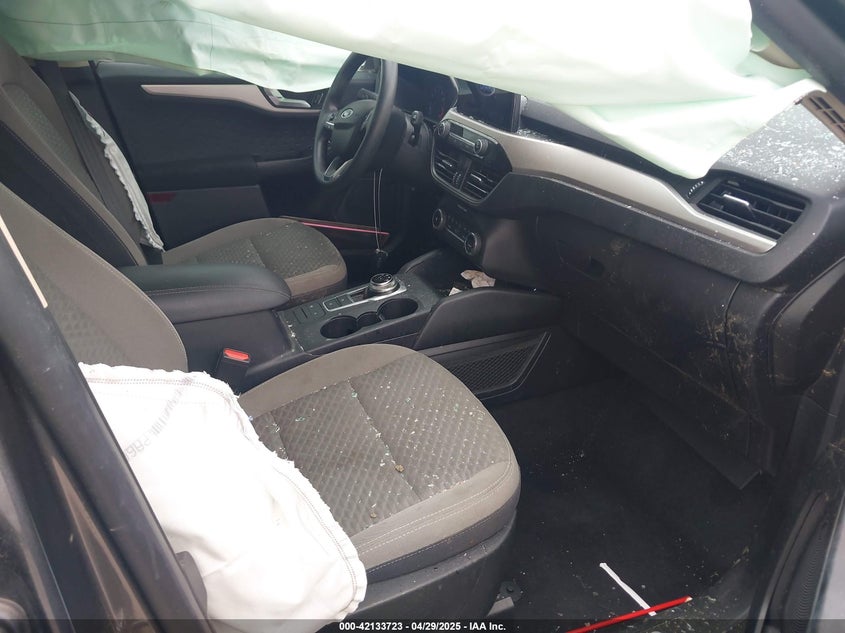 2020 FORD ESCAPE VIN: 1FMCU0G69LUA75204
