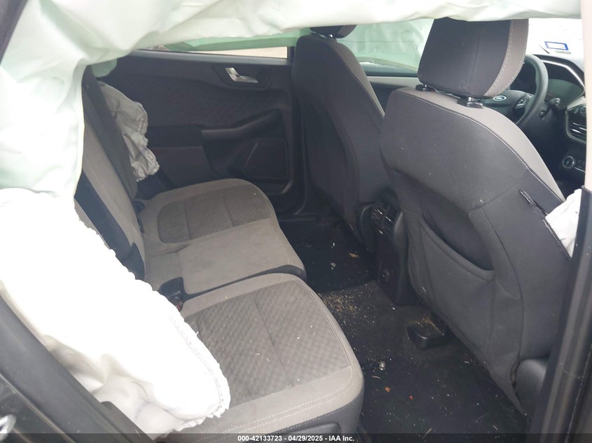 2020 FORD ESCAPE VIN: 1FMCU0G69LUA75204