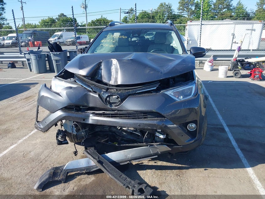 2018 TOYOTA RAV4 XLE - JTMWFREV7JJ166836