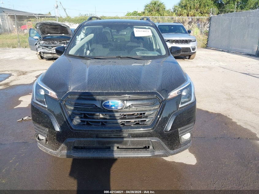 2023 SUBARU FORESTER VIN: JF2SKAEC0PH459134