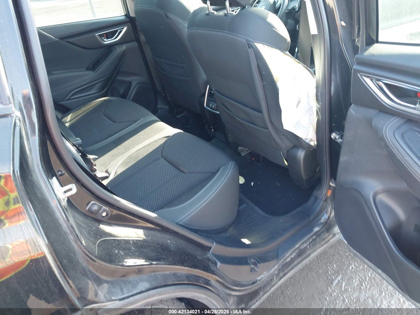 2023 SUBARU FORESTER VIN: JF2SKAEC0PH459134