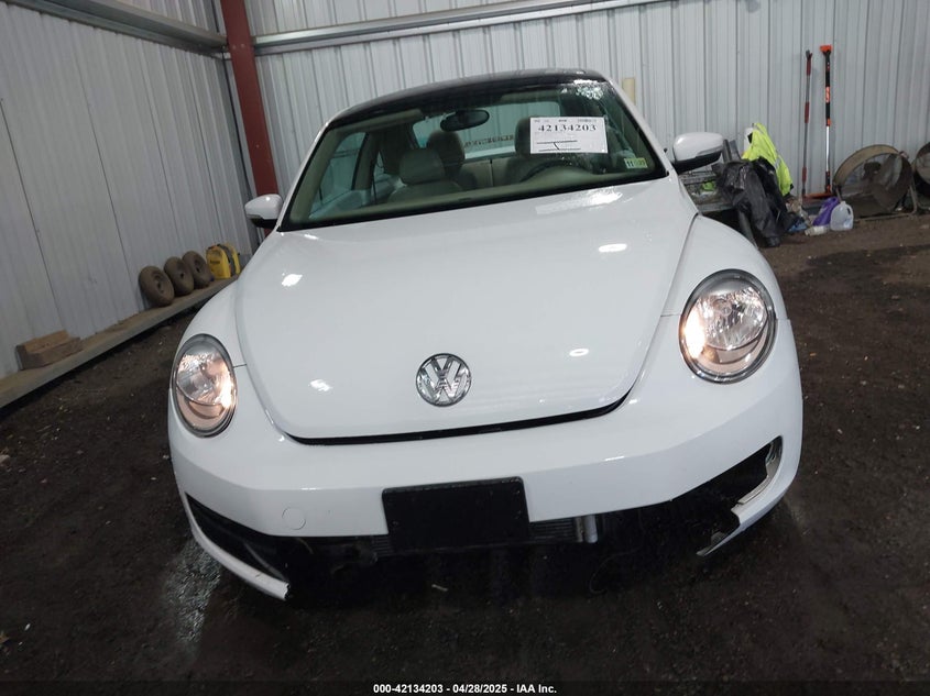 2013 VOLKSWAGEN BEETLE 2.5L - 3VWJP7ATXDM665828