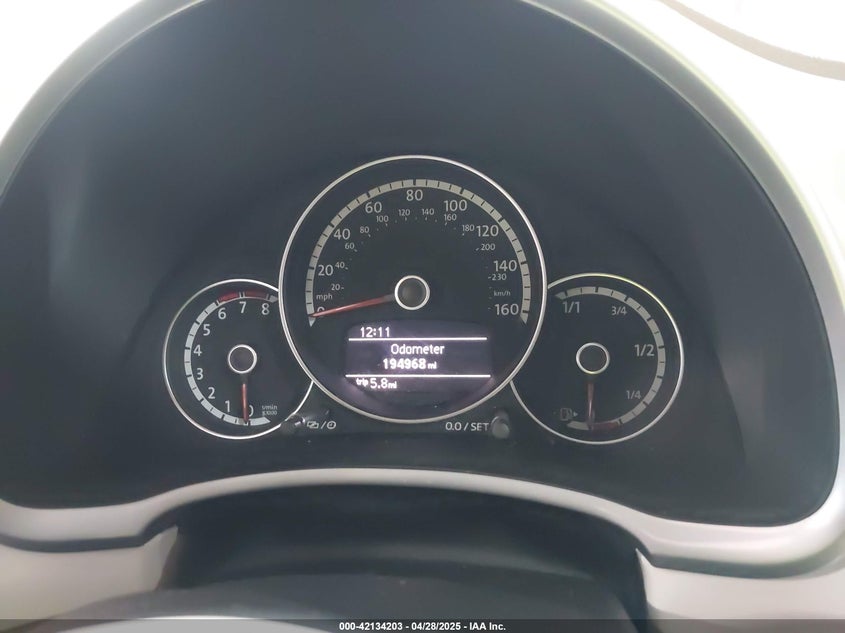 2013 VOLKSWAGEN BEETLE 2.5L - 3VWJP7ATXDM665828