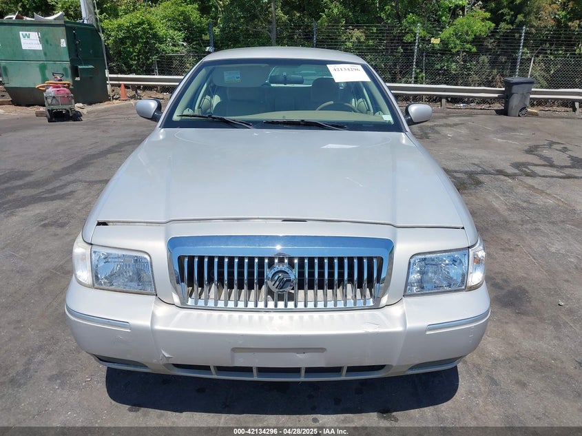 2008 MERCURY GRAND MARQUIS VIN: 2MEFM74V58X630122