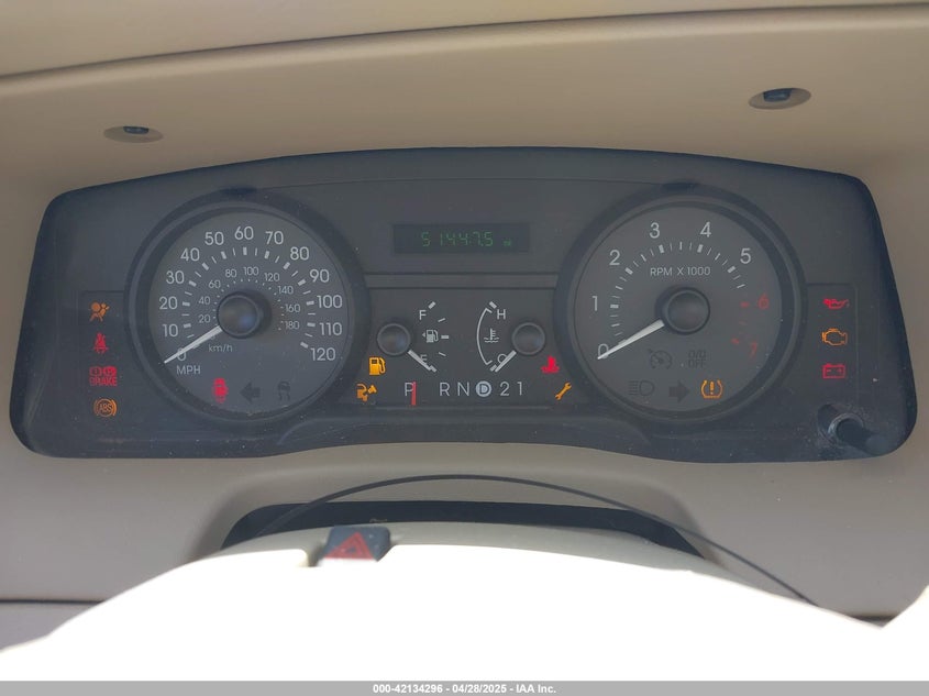 2008 MERCURY GRAND MARQUIS VIN: 2MEFM74V58X630122
