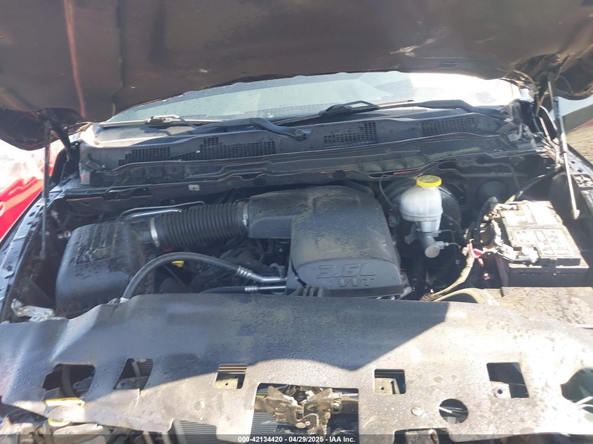 2019 RAM 1500 CLASSIC VIN: 1C6RR7KG9KS709945