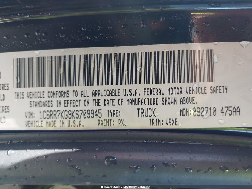 2019 RAM 1500 CLASSIC VIN: 1C6RR7KG9KS709945
