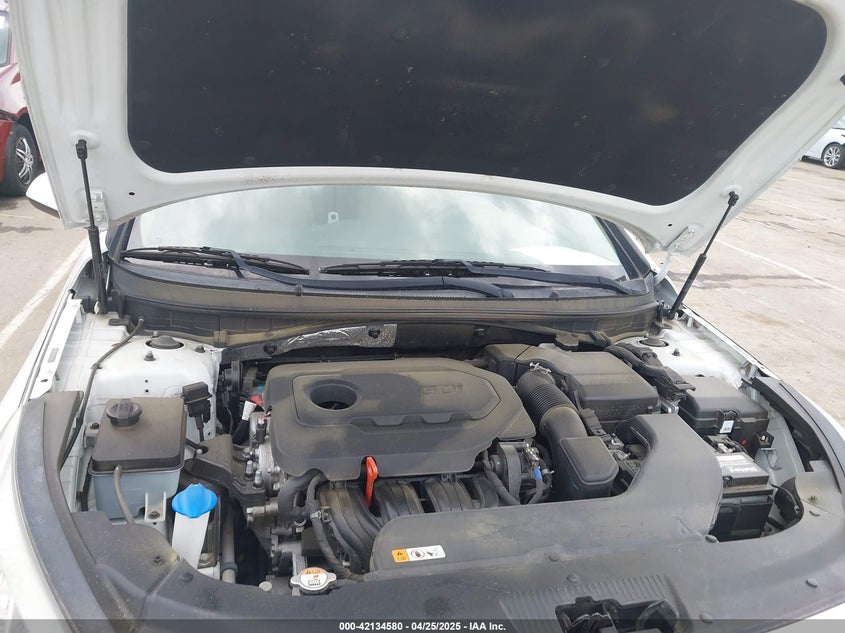 2017 HYUNDAI SONATA SE - 5NPE24AF7HH556136