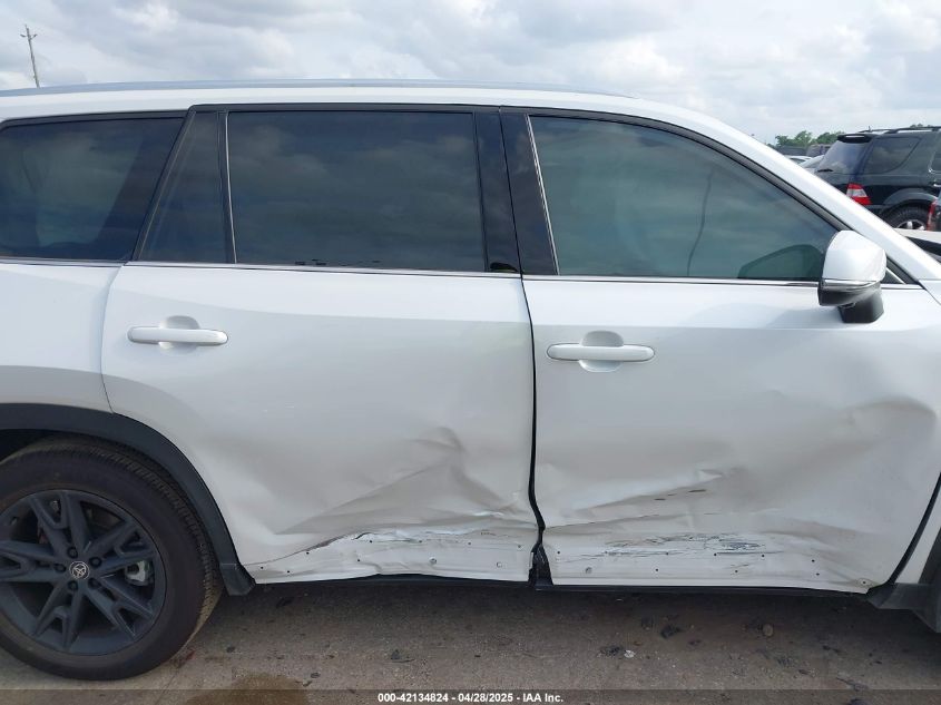 2025 Toyota Highlander - 5TDAAAA51SS020159