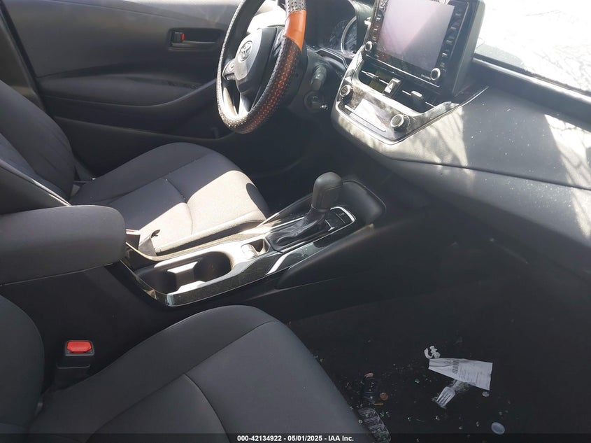 2022 TOYOTA COROLLA LE - JTDEPMAE8NJ230292