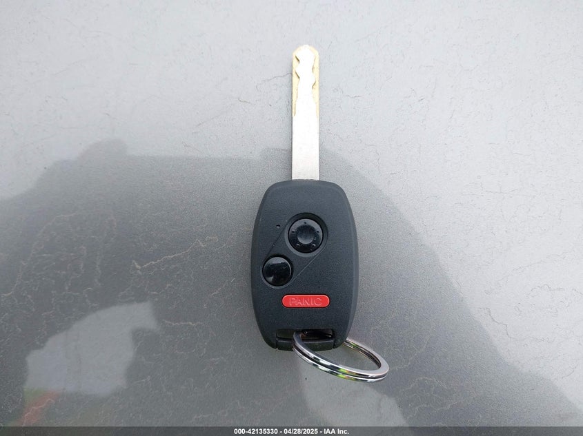2006 HONDA CIVIC VIN: 1HGFA16516L054982