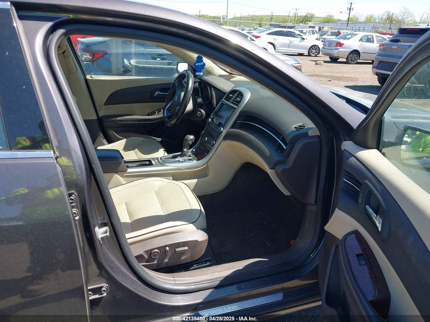 2013 CHEVROLET MALIBU VIN: 1G11J5SX6DF335333