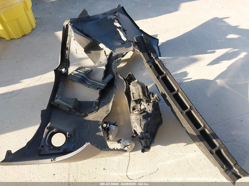 2015 TOYOTA COROLLA S PLUS - 5YFBURHE0FP316675