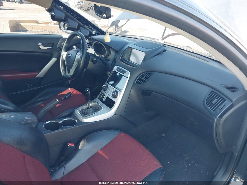 2010 HYUNDAI GENESIS COUPE VIN: KMHHT6KD7AU003612