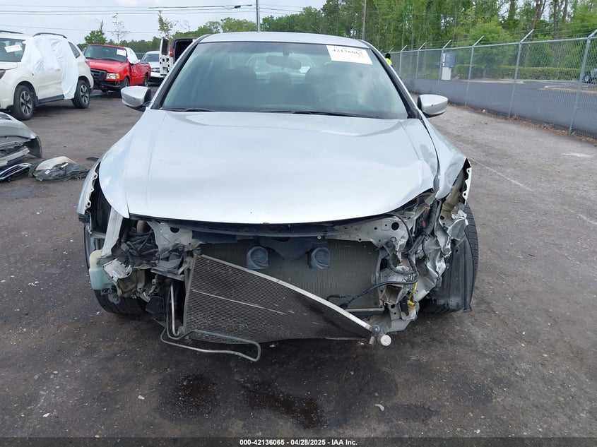 2009 HONDA ACCORD VIN: 1HGCP26389A136763