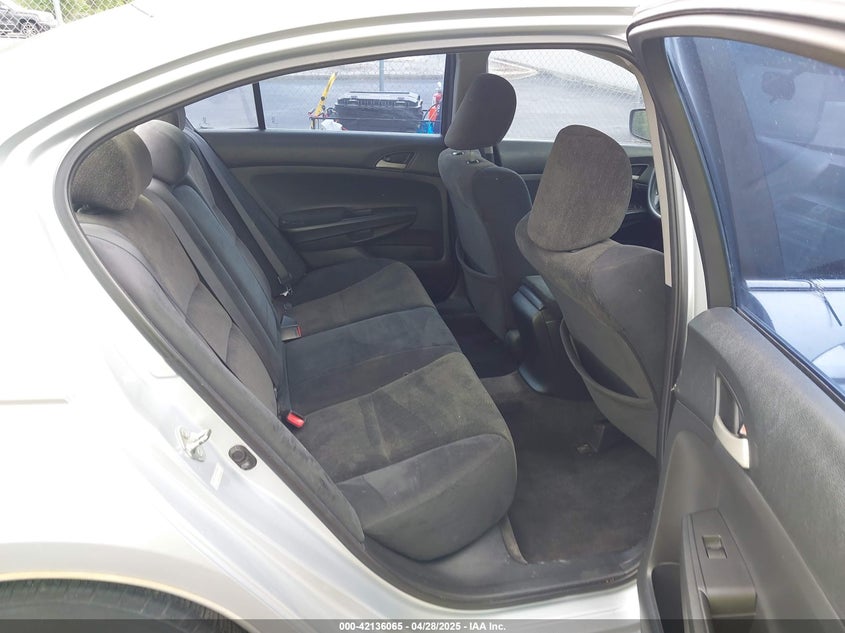 2009 HONDA ACCORD VIN: 1HGCP26389A136763