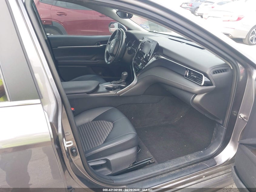 2021 TOYOTA CAMRY SE - 4T1T11AK1MU521870