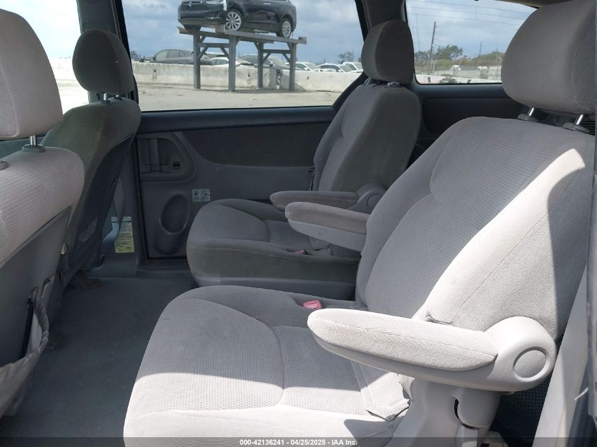 2004 Toyota Sienna Le VIN: 5TDZA23C14S001411 Lot: 42136241