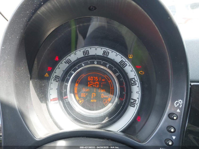2015 FIAT 500 VIN: 3C3CFFAR0FT527855