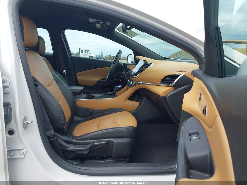 2017 CHEVROLET VOLT VIN: 1G1RD6S51HU217464