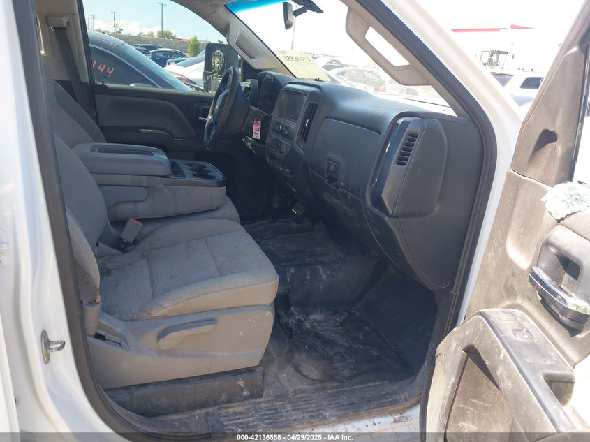 2017 CHEVROLET SILVERADO 2500HD VIN: 1GC2KUEG9HZ190338