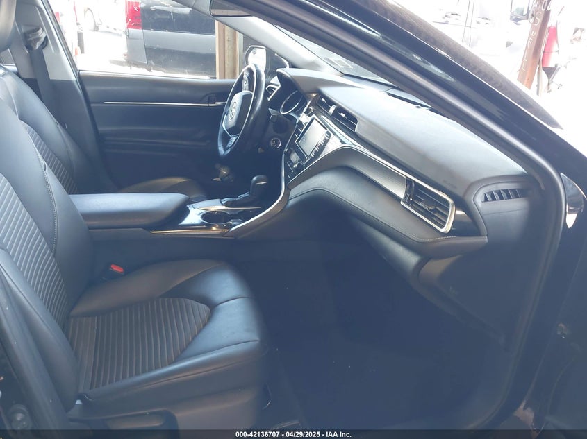 2018 TOYOTA CAMRY VIN: 4T1B11HKXJU664734