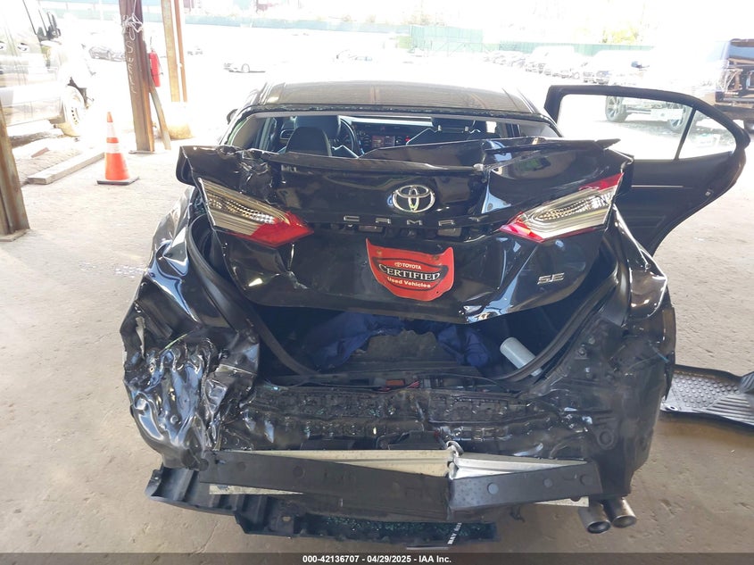 2018 TOYOTA CAMRY VIN: 4T1B11HKXJU664734