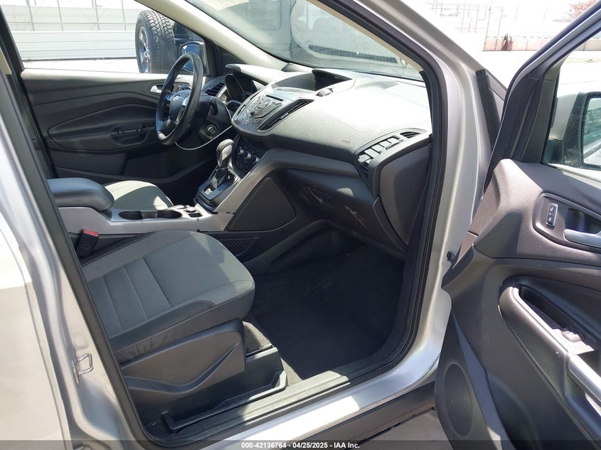 2016 FORD ESCAPE VIN: 1FMCU0GX7GUB72822