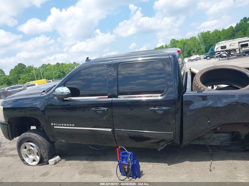 2009 CHEVROLET SILVERADO 1500 VIN: 3GCEK33399G212136